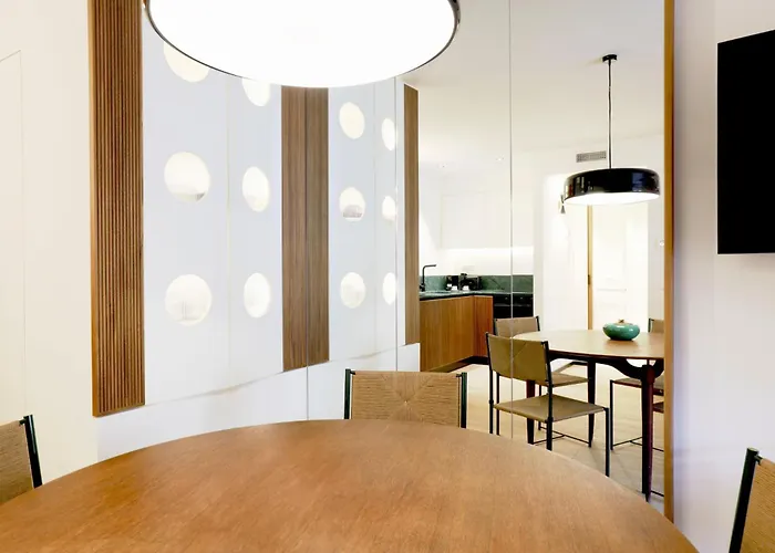 ​easylife - Elegante Trilocale In Piazza Navona