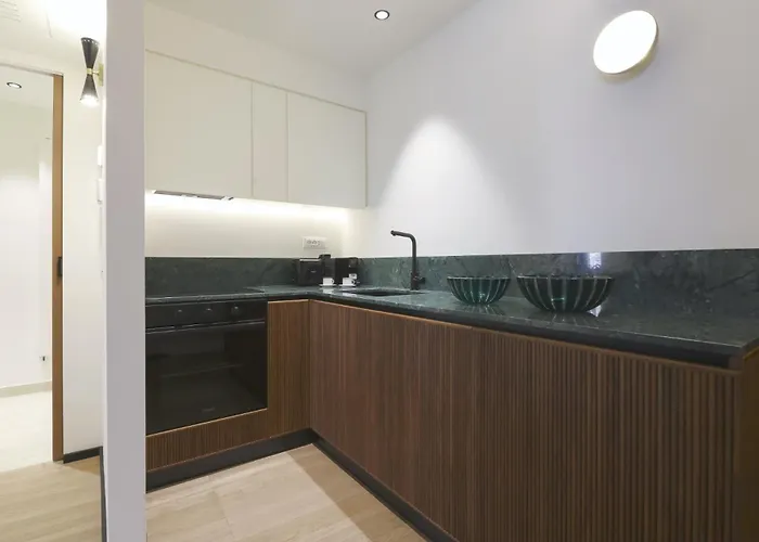 ​easylife - Elegante Trilocale In Piazza Navona